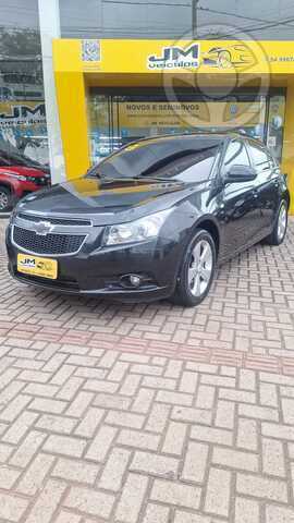 CRUZE SEDAN LT AUTOMÁTICO  - 2013 - ESPUMOSO