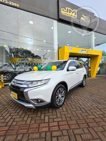 OUTLANDER 2.2 DIESEL 7 LUGARES  - 2016 - ESPUMOSO
