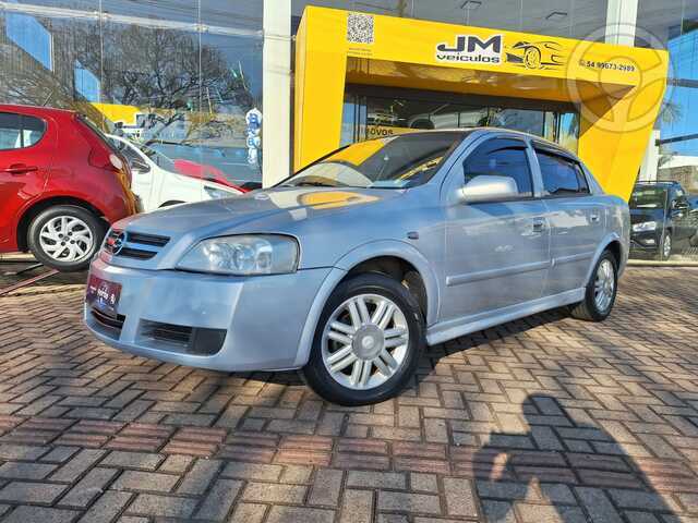 Chevrolet Astra 2.0 MPFI CD SEDAN 8V GASOLINA 4P MANUAL 2004