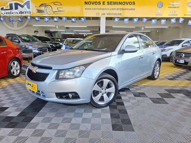 CRUZE SEDAN LT 1.8 FLEX AUTOMÁTICO  - 2012 - ESPUMOSO