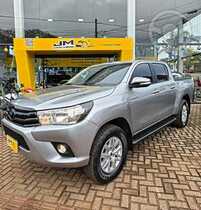 hilux 2.8 cd 4x4 std manual  2016 espumoso