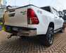 HILUX CD 2.8 SRV 75.000  - 2021 - ESPUMOSO