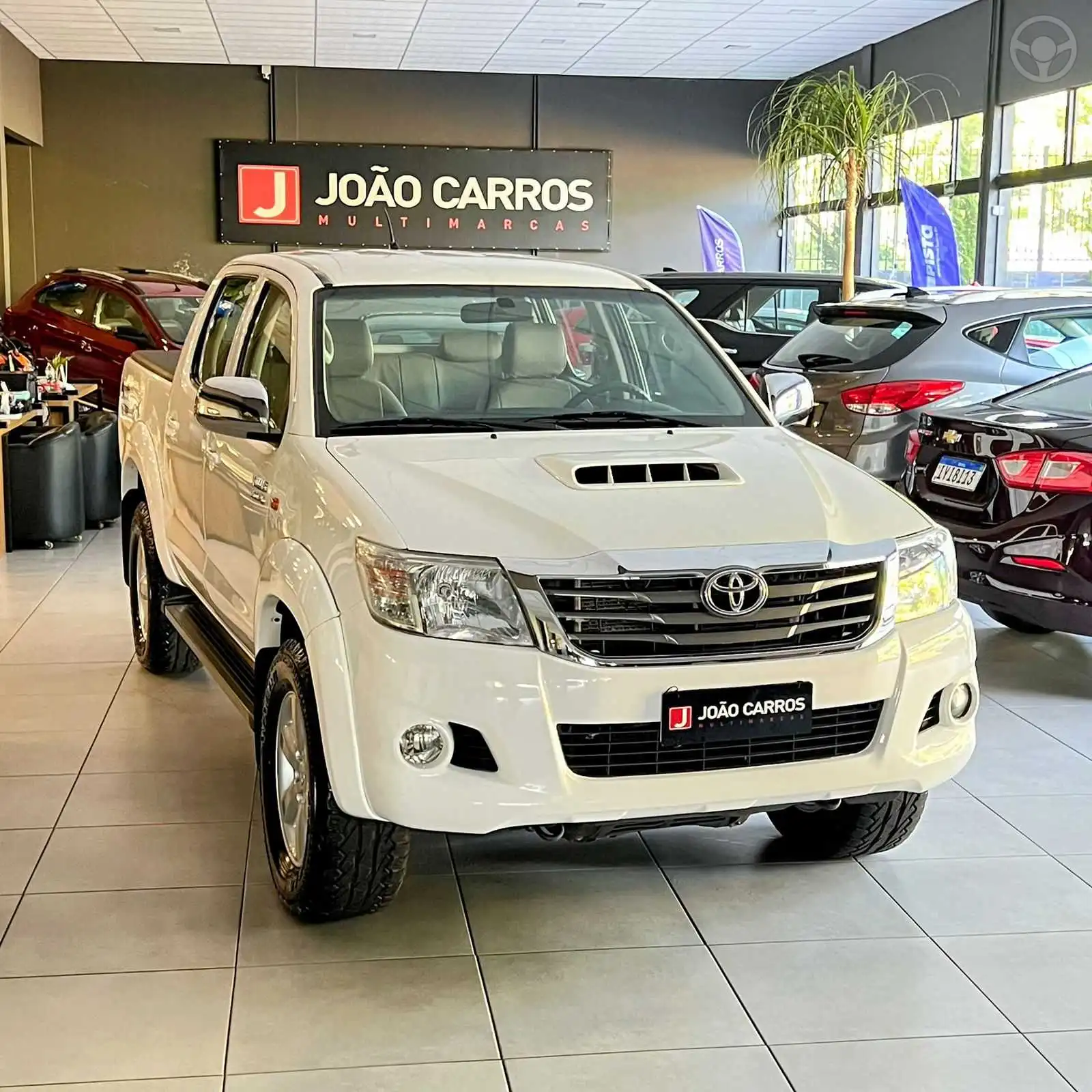 HILUX CD SR D4-D 3.0 4X4 AUT - 2015 - GUAPORé