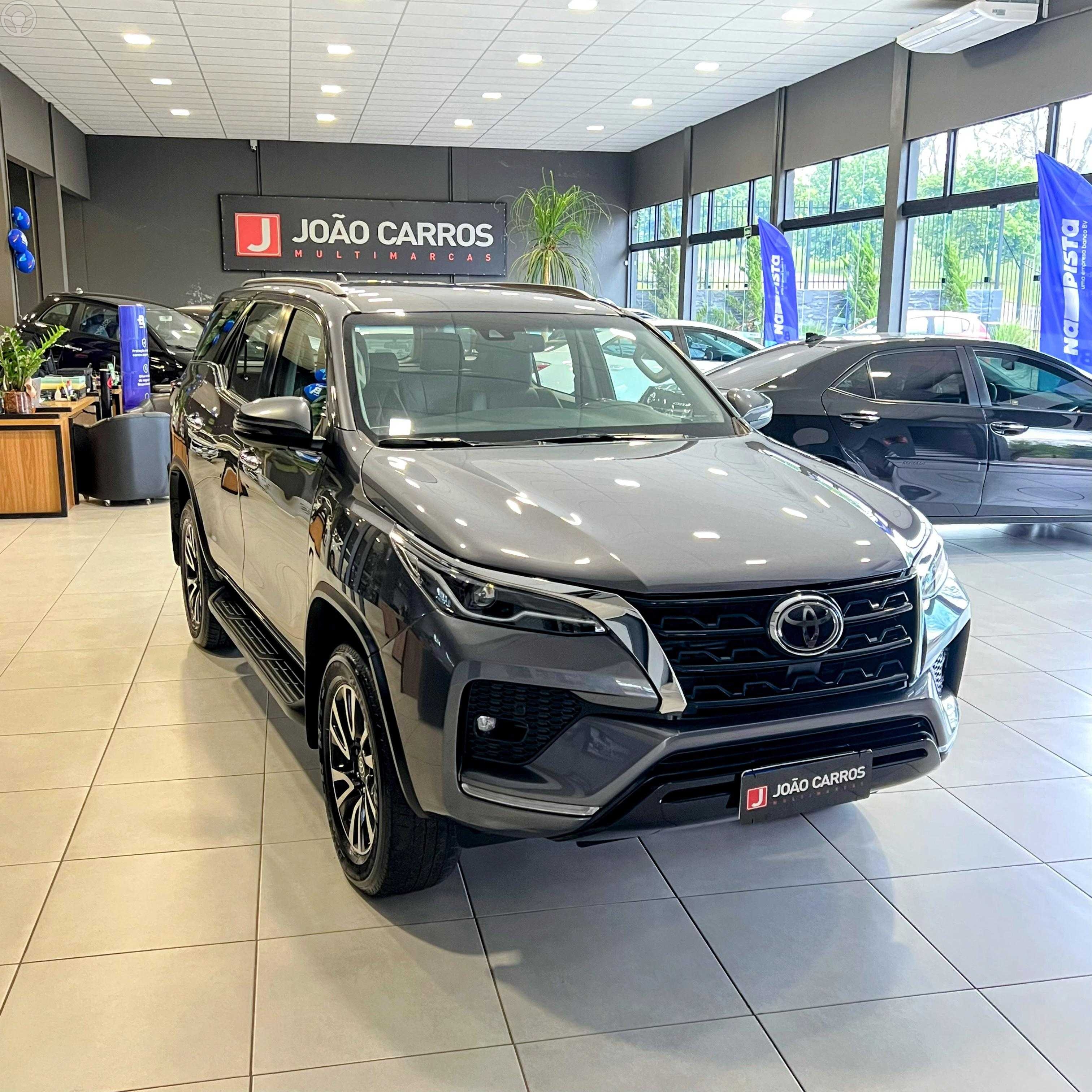 HILUX SW4 SRX 2.8 4X4 DIESEL - 2021 - GUAPORé