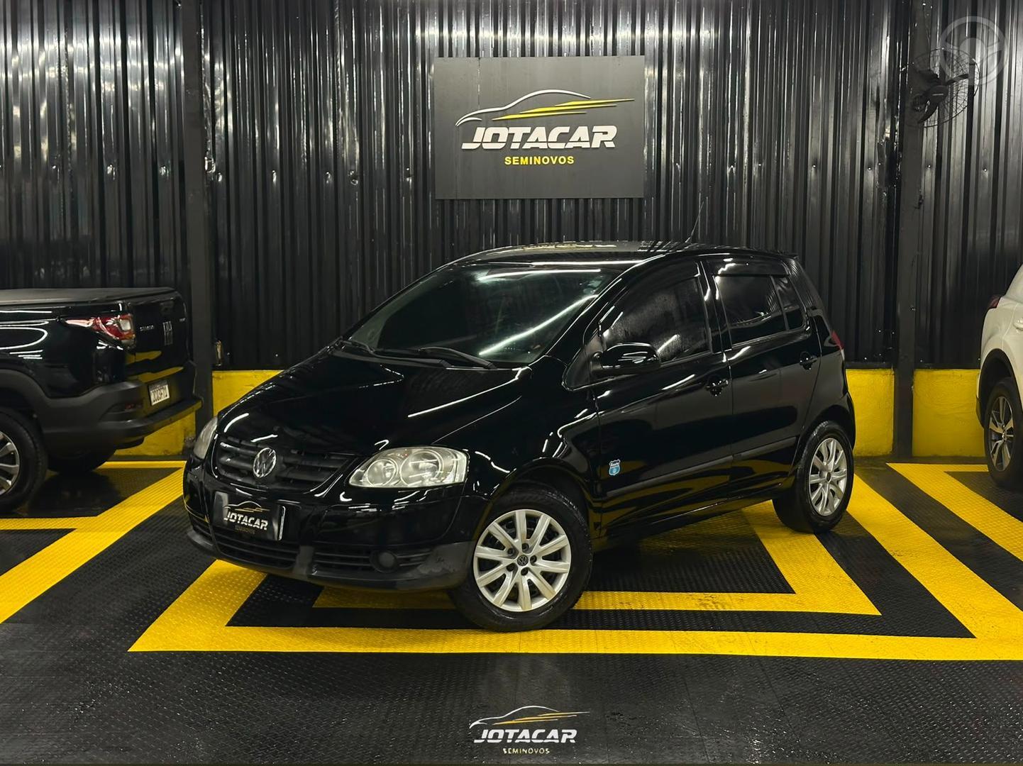 FOX 1.6 MI ROUTE 8V FLEX 4P MANUAL - 2009 - CAXIAS DO SUL