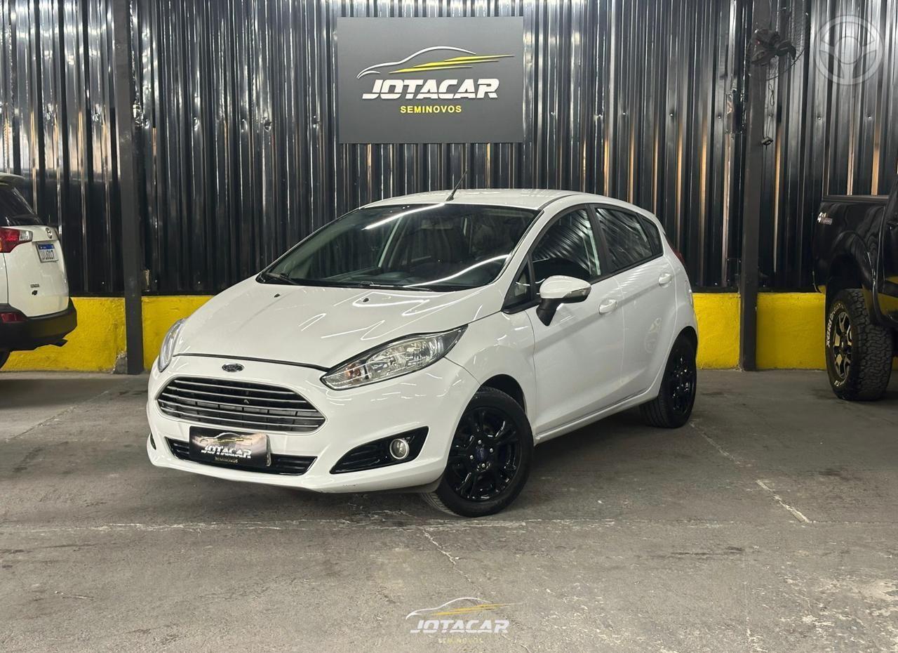 FIESTA 1.6 SE HATCH 16V FLEX 4P MANUAL - 2014 - CAXIAS DO SUL