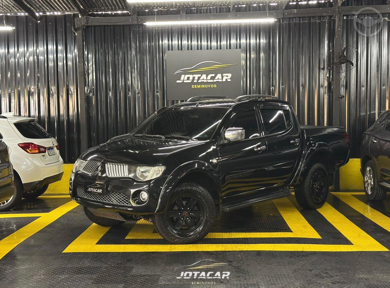 L200 TRITON 3.5 HPE 4X4 CD V6 24V FLEX 4P AUTOMATICO - 2010 - CAXIAS DO SUL