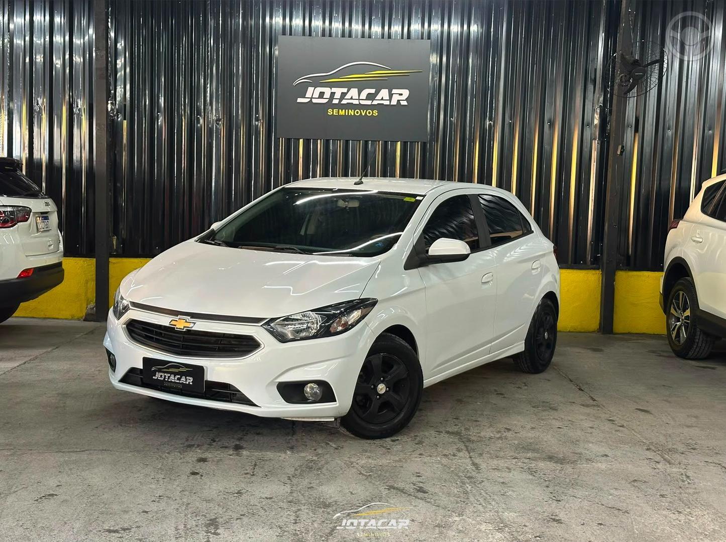 ONIX 1.4 MPFI LT 8V FLEX 4P MANUAL - 2018 - CAXIAS DO SUL
