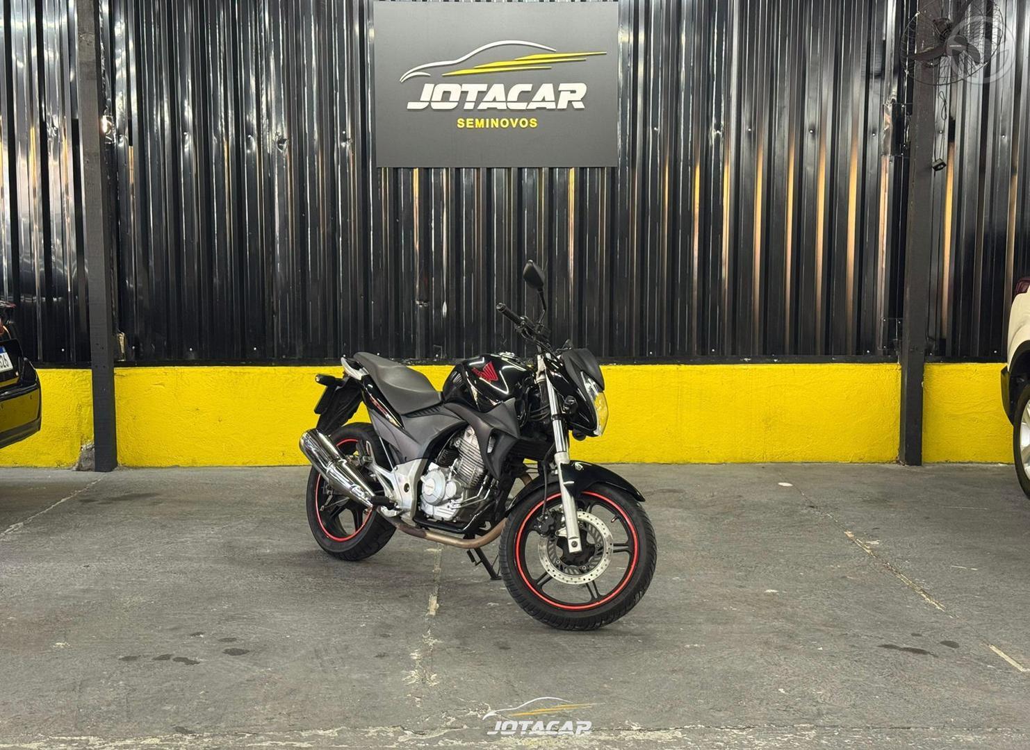 CB 300R - 2011 - CAXIAS DO SUL