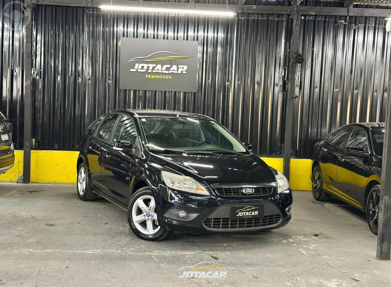 FOCUS 1.6 8V FLEX 4P MANUAL - 2013 - CAXIAS DO SUL