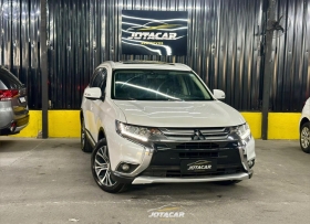 outlander 2.0 comfort 16v 4p automatico 2018 caxias do sul