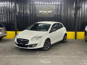 bravo 1.8 essence 16v flex 4p automatizado 2016 caxias do sul