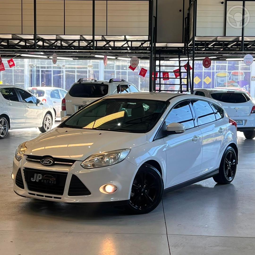 FOCUS 1.6 SE 16V FLEX 4P AUTOMATICO - 2015 - NOVO HAMBURGO