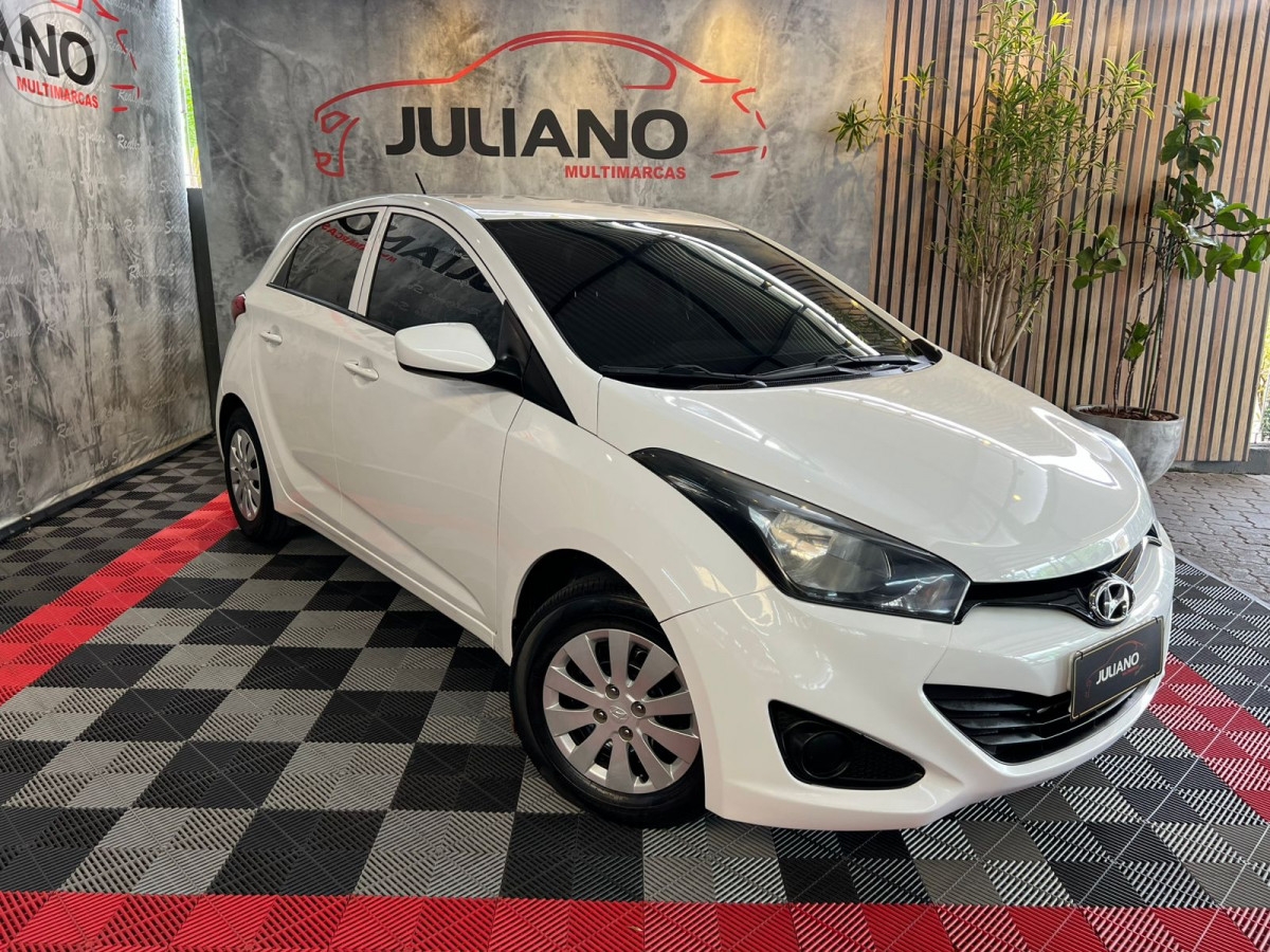 HB20 1.0 COMFORT PLUS 12V FLEX 4P MANUAL - 2015 - NOVO HAMBURGO