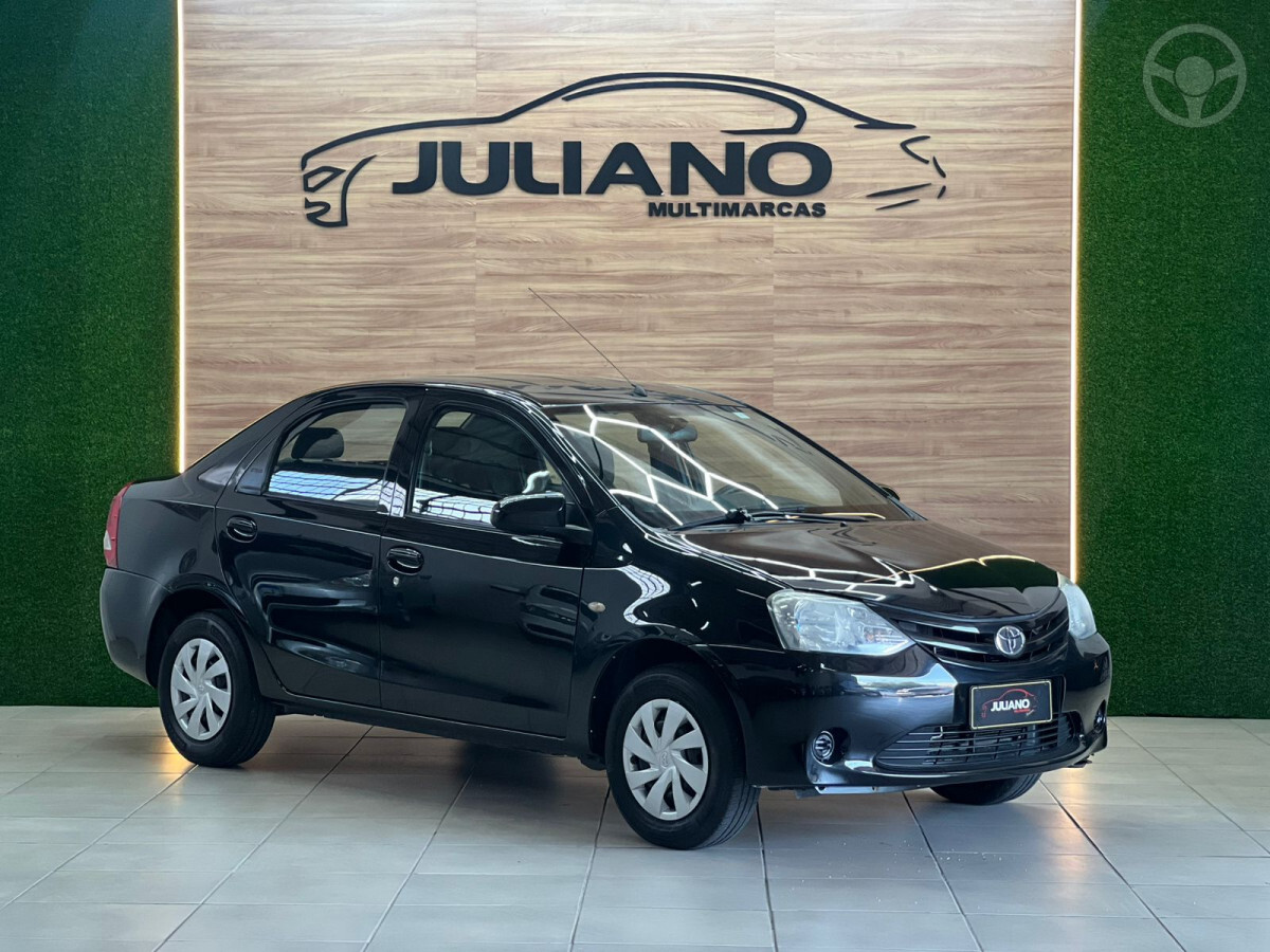 ETIOS 1.5 XS SEDAN 16V FLEX 4P MANUAL - 2014 - NOVO HAMBURGO