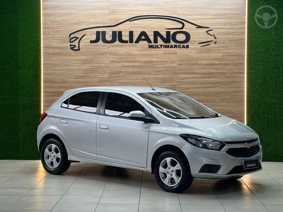 ONIX 1.4 MPFI LT 8V FLEX 4P MANUAL - 2019 - NOVO HAMBURGO
