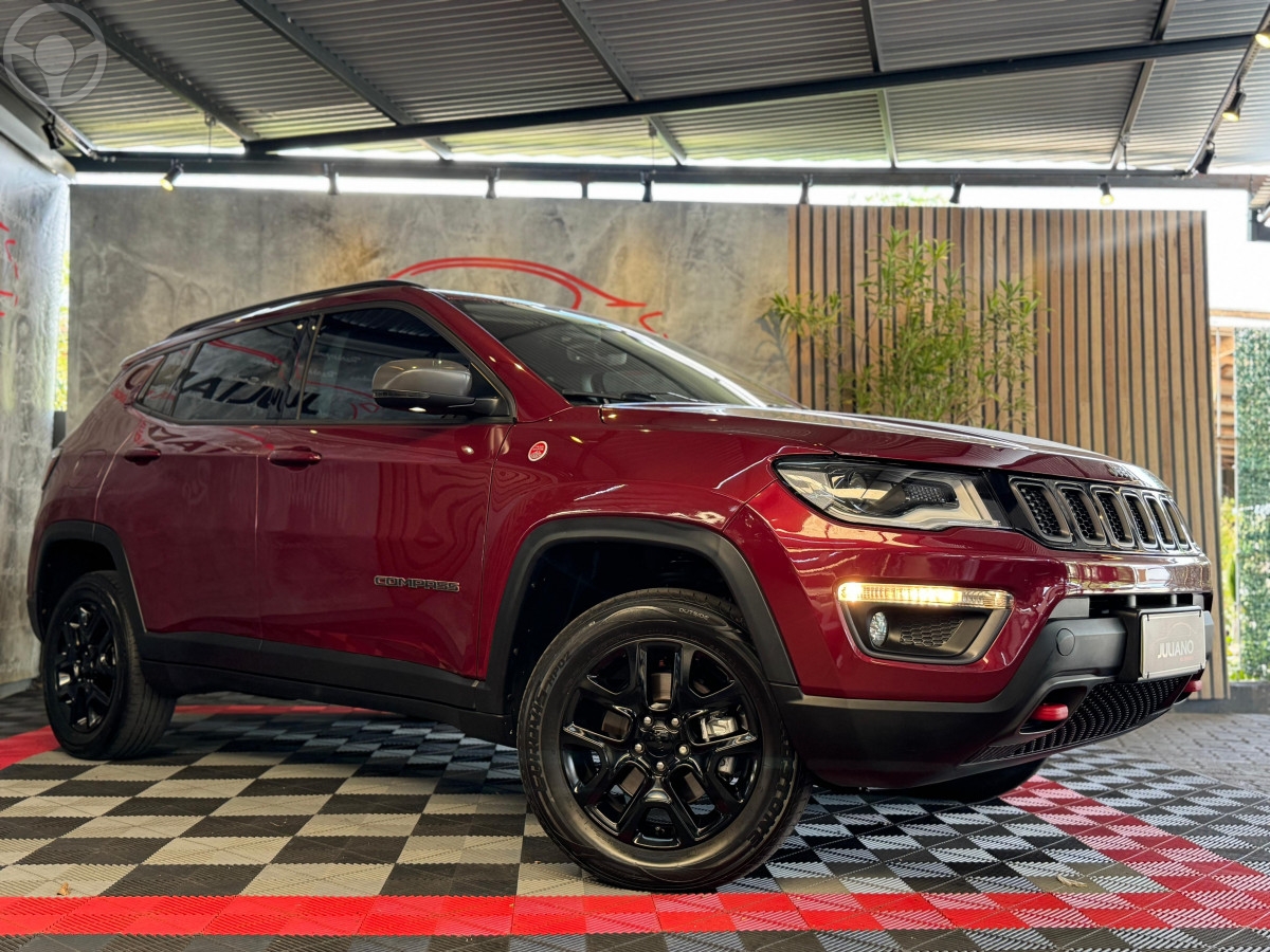COMPASS 2.0 16V DIESEL TRAILHAWK 4X4 AUTOMÁTICO - 2017 - NOVO HAMBURGO