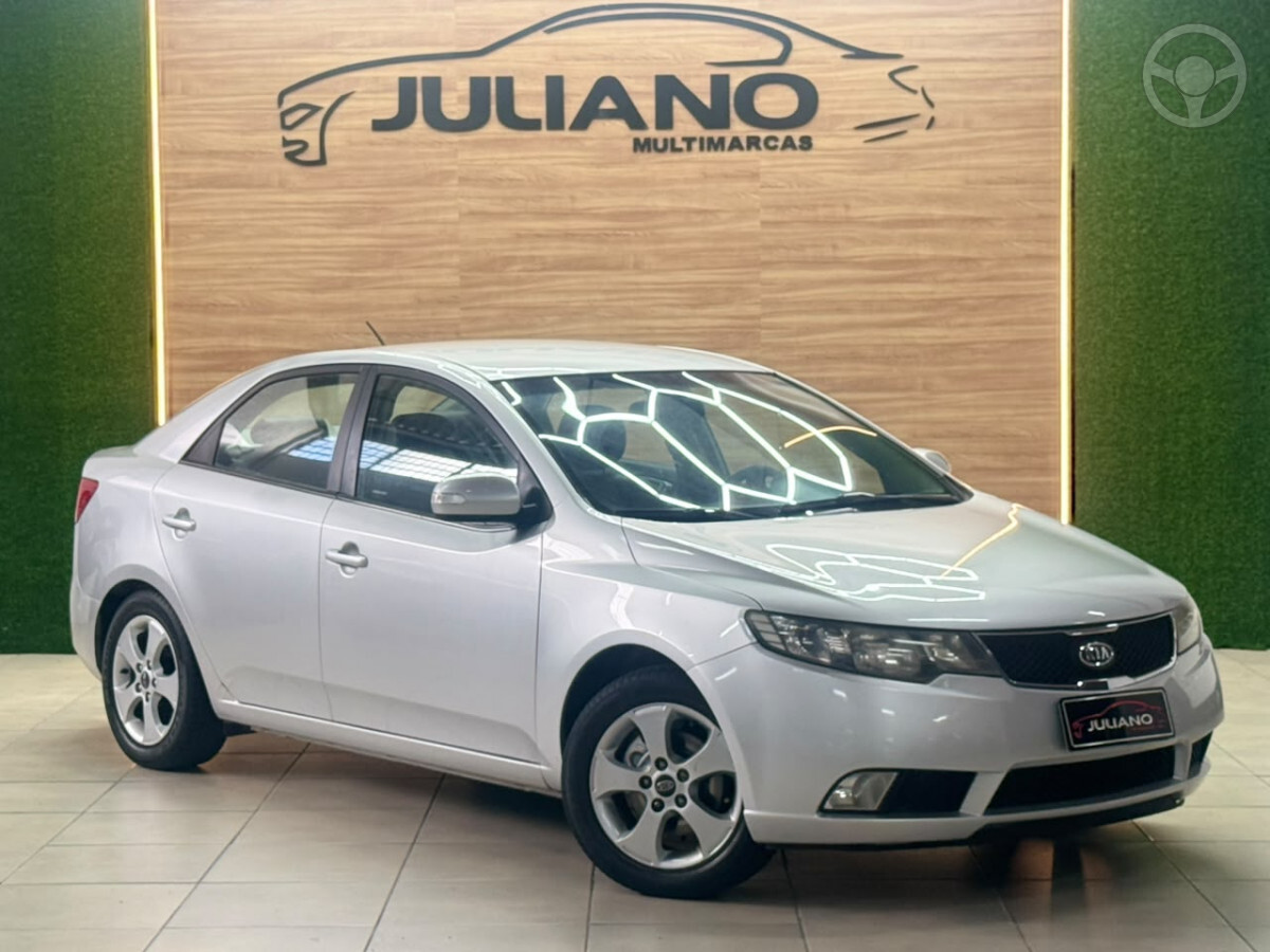 CERATO 1.6 EX2 SEDAN 16V 4P AUTOMÁTICO - 2011 - NOVO HAMBURGO