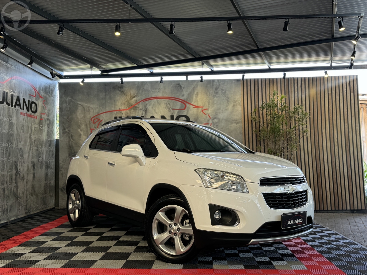 TRACKER 1.8 MPFI LTZ 4X2 16V FLEX 4P AUTOMÁTICO - 2015 - NOVO HAMBURGO