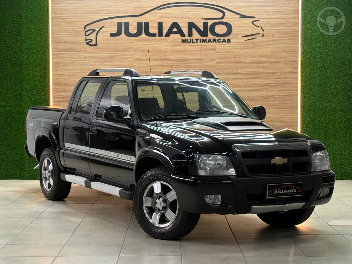 S10 2.4 MPFI EXECUTIVE 4X2 CD 8V FLEX 4P MANUAL - 2010 - NOVO HAMBURGO