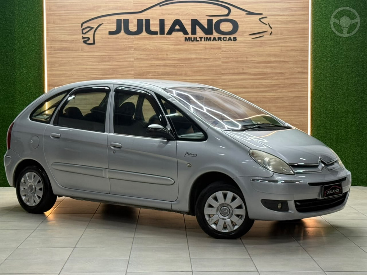 XSARA PICASSO 1.6 I GLX 16V FLEX 4P MANUAL - 2011 - NOVO HAMBURGO