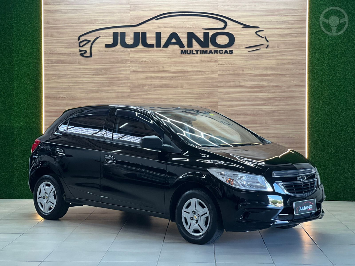 ONIX 1.0 MPFI LT 8V FLEX 4P MANUAL - 2015 - NOVO HAMBURGO
