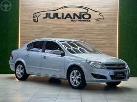 VECTRA 2.0 MPFI ELEGANCE 8V 140CV FLEX 4P MANUAL