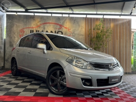 tiida 1.8 sl 16v 4p automatico 2011 novo hamburgo