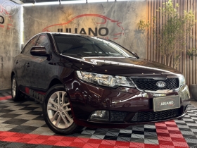 cerato 1.6 e.221 sedan 16v 4p automatico 2011 novo hamburgo
