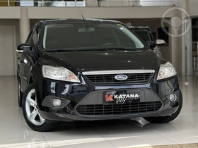 focus hatch 1.6 flex  2012 erechim