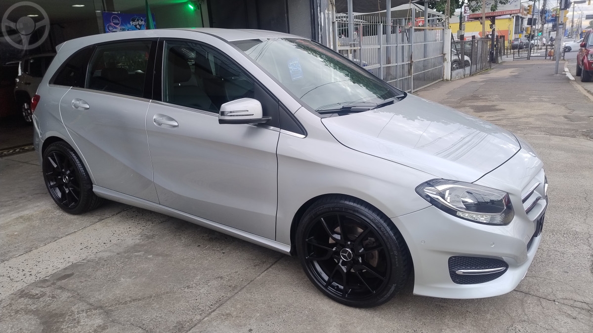 B 200 1.6 SPORT TURBO FLEX 4P AUTOMÁTICO - 2015 - PORTO ALEGRE