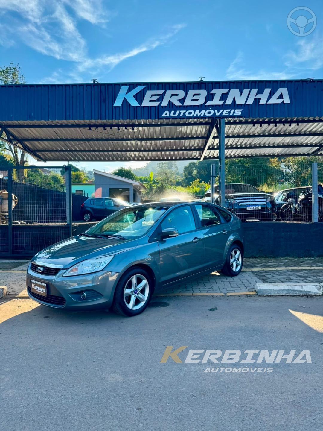 FOCUS 1.6 SE PLUS 16V FLEX 4P MANUAL - 2012 - VALE REAL  