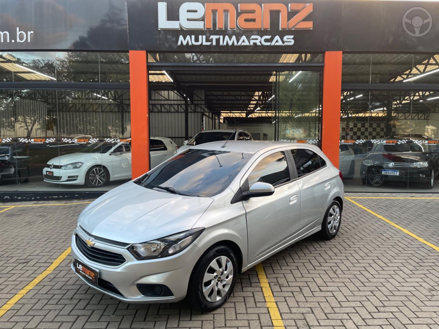 ONIX 1.4 MPFI LT 8V FLEX 4P MANUAL - 2017 - ESTâNCIA VELHA