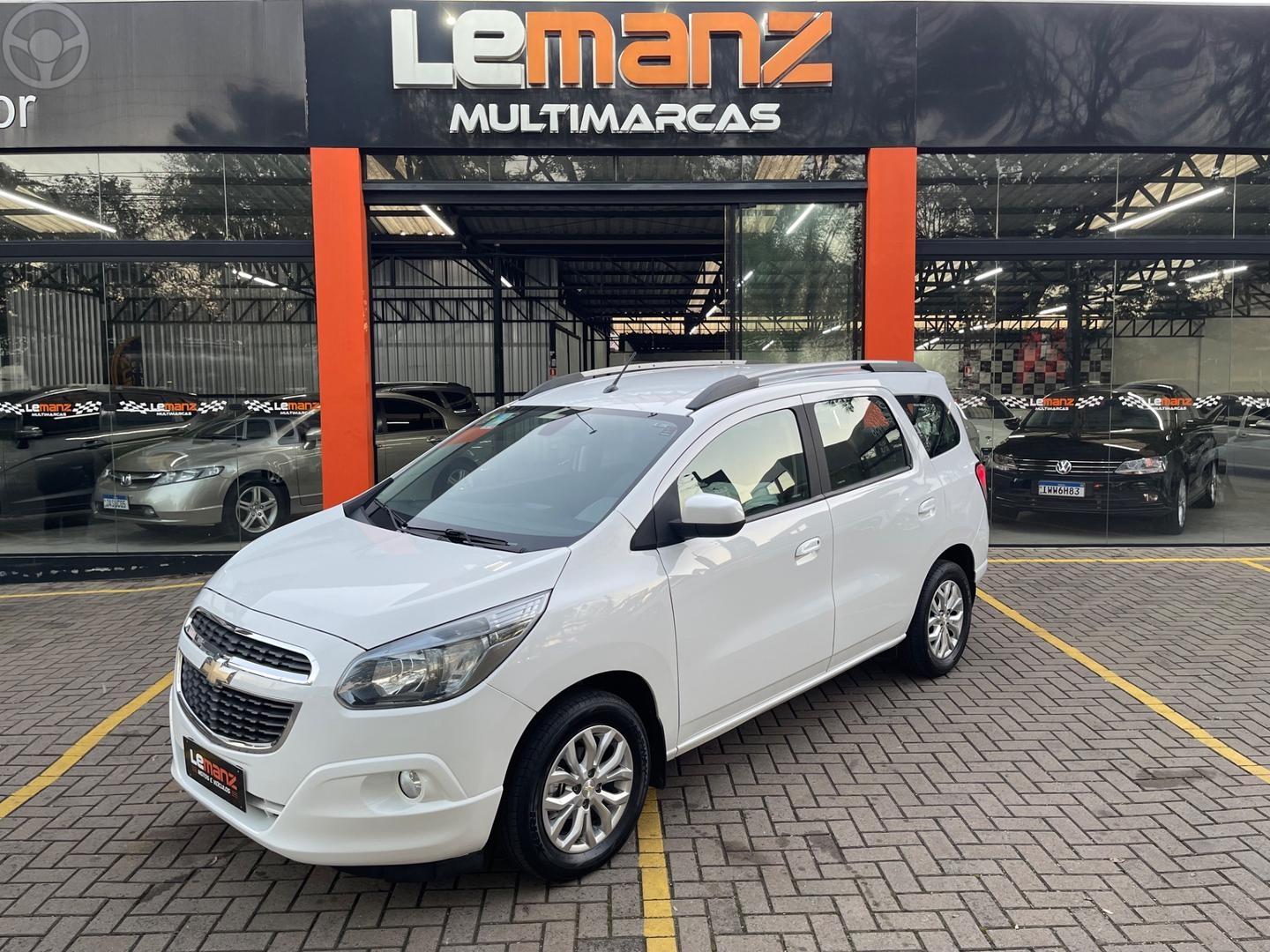 SPIN 1.8 LTZ 8V FLEX 4P MANUAL - 2018 - ESTâNCIA VELHA