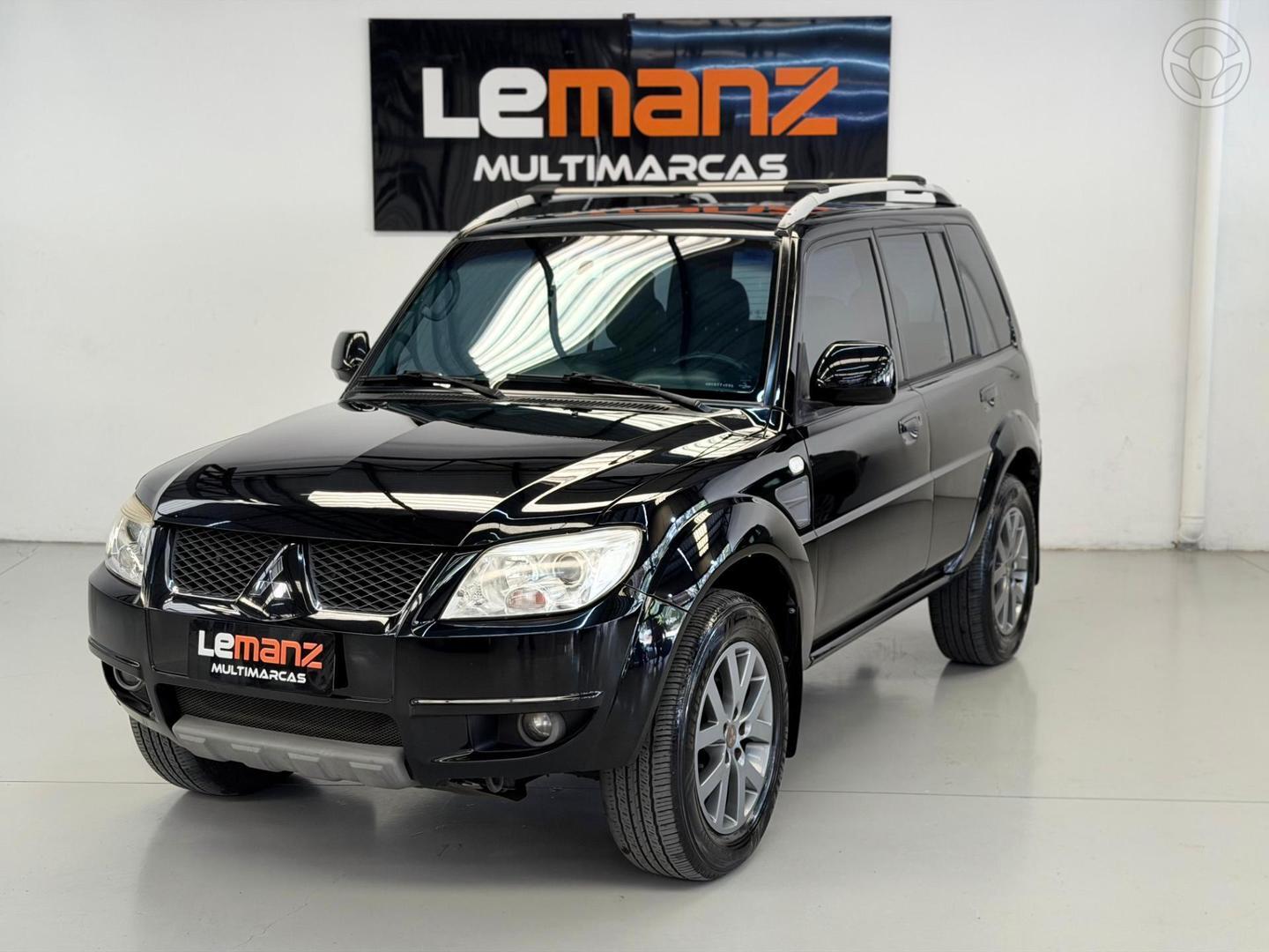 PAJERO TR4 2.0 4X2 16V 140CV FLEX 4P AUTOMATICO - 2013 - ESTâNCIA VELHA