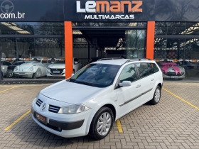 MEGANE 1.6 DYNAMIQUE GRAND TOUR 16V FLEX 4P MANUAL