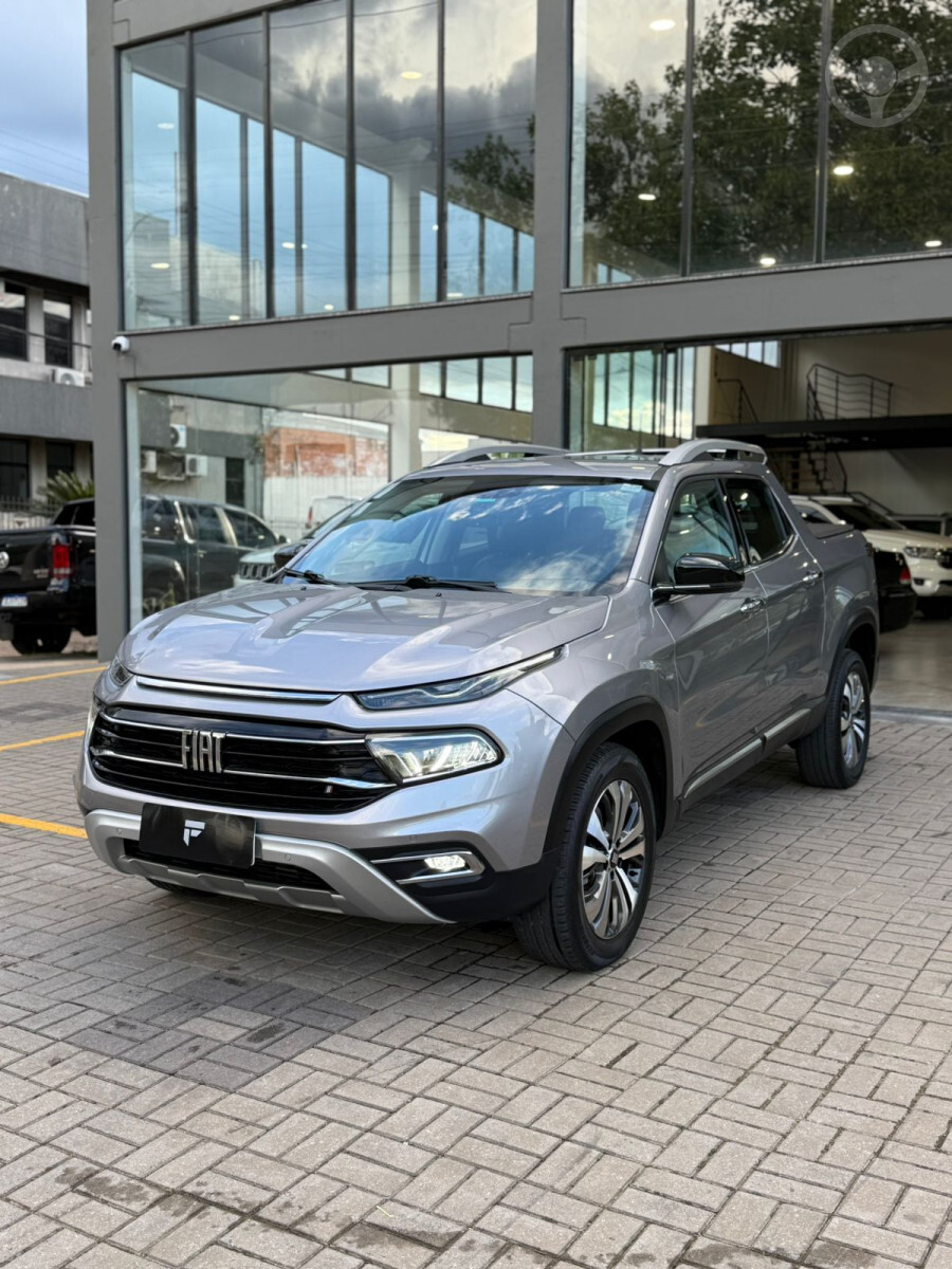 TORO 2.0 16V TURBO DIESEL VOLCANO 4WD AUTOMÁTICO - 2023 - SANTA CRUZ DO SUL