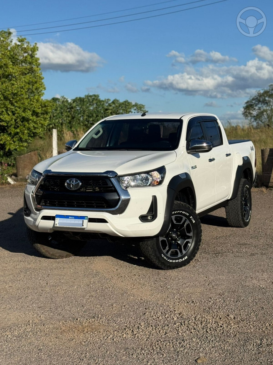 HILUX 2.8 SRV 4X4 CD 16V DIESEL 4P AUTOMÁTICO - 2022 - SANTA CRUZ DO SUL