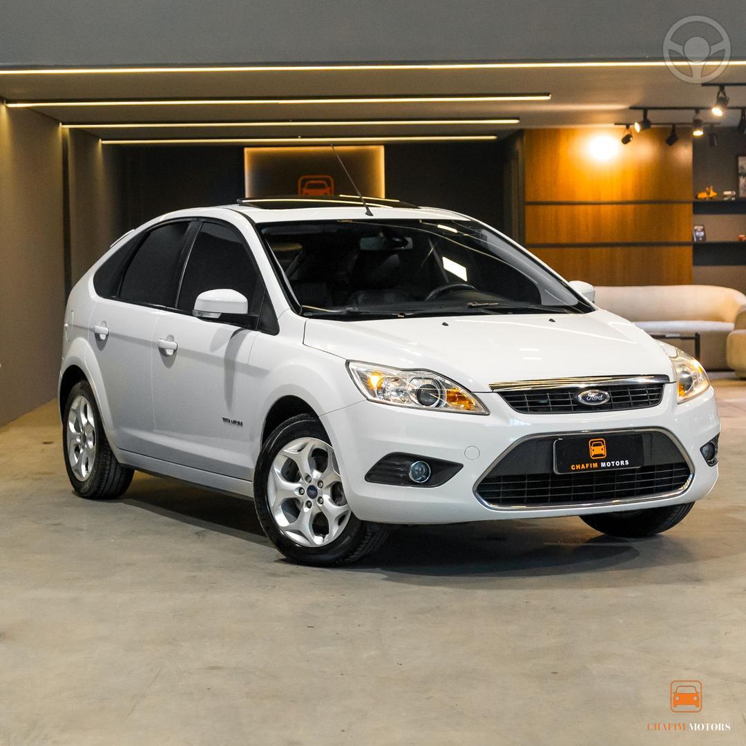 FOCUS 2.0 TITANIUM HATCH 16V FLEX 4P MANUAL - 2013 - PORTO ALEGRE