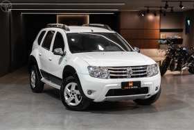 duster 2.0 dynamique 4x2 16v flex 4p automatico 2013 porto alegre
