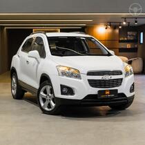 tracker 1.8 mpfi ltz 4x2 16v flex 4p automatico 2015 porto alegre
