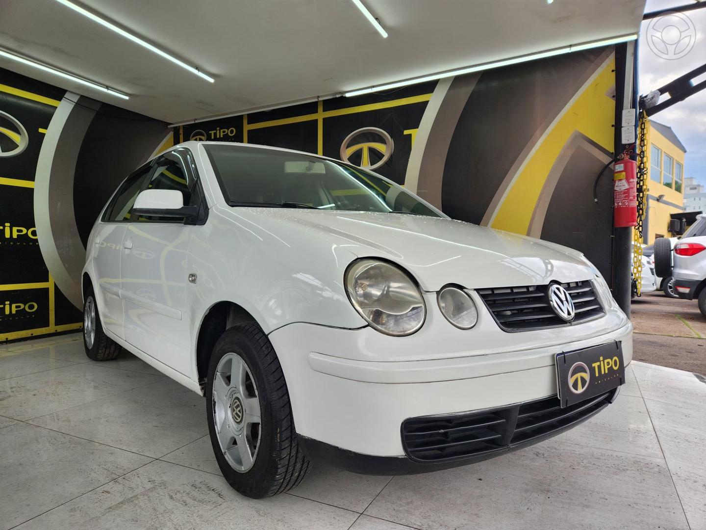 POLO 1.6 MI 8V E-FLEX 4P MANUAL - 2005 - PORTO ALEGRE