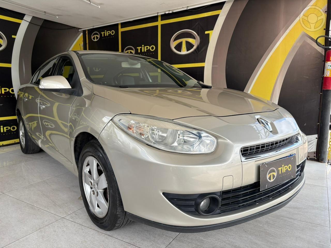 FLUENCE 2.0 DYNAMIQUE 16V FLEX 4P AUTOMATICO - 2013 - PORTO ALEGRE