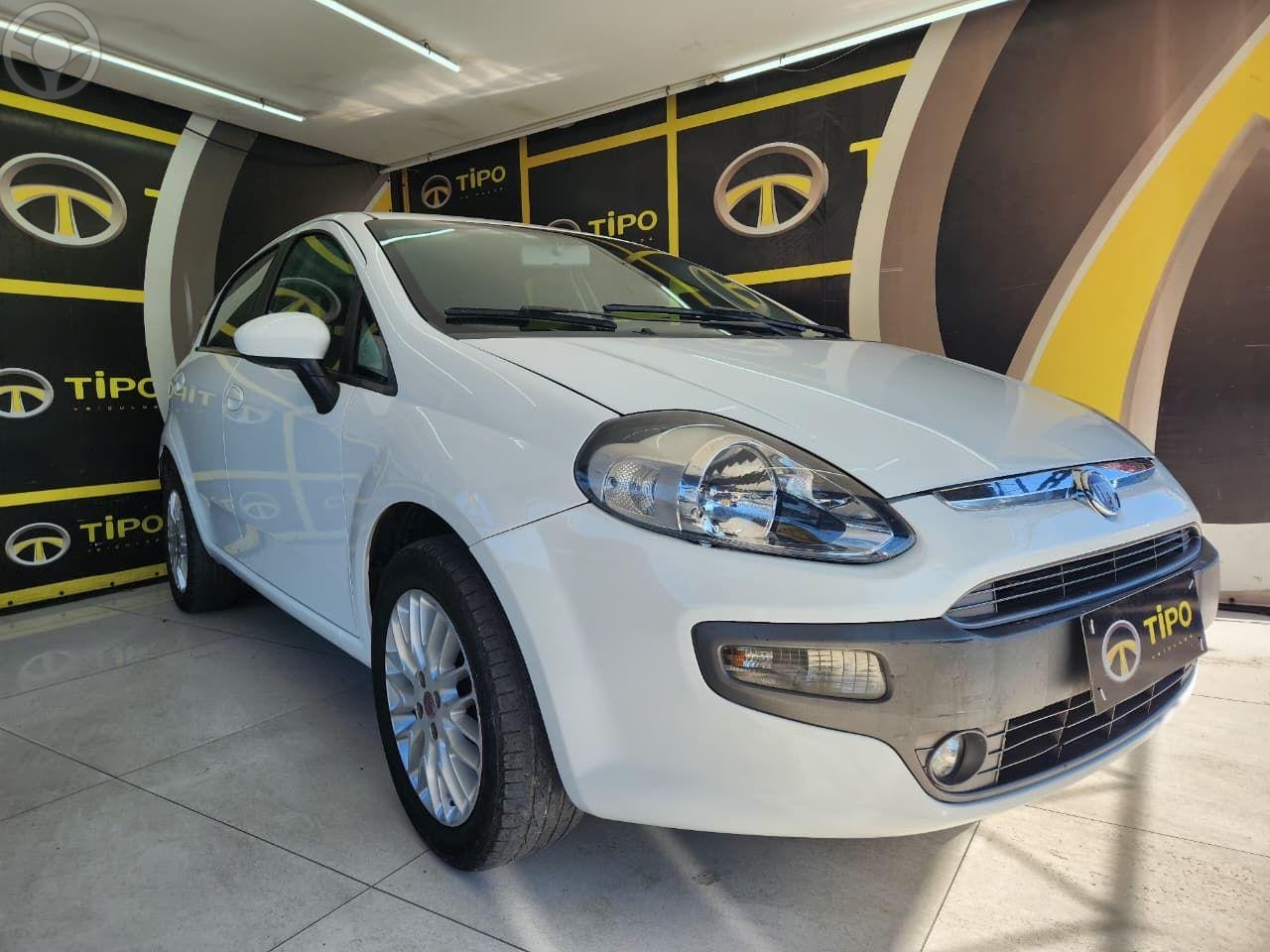 PUNTO 1.6 ESSENCE SP DUALOGIC 16V FLEX 4P AUTOMATIZADO - 2014 - PORTO ALEGRE