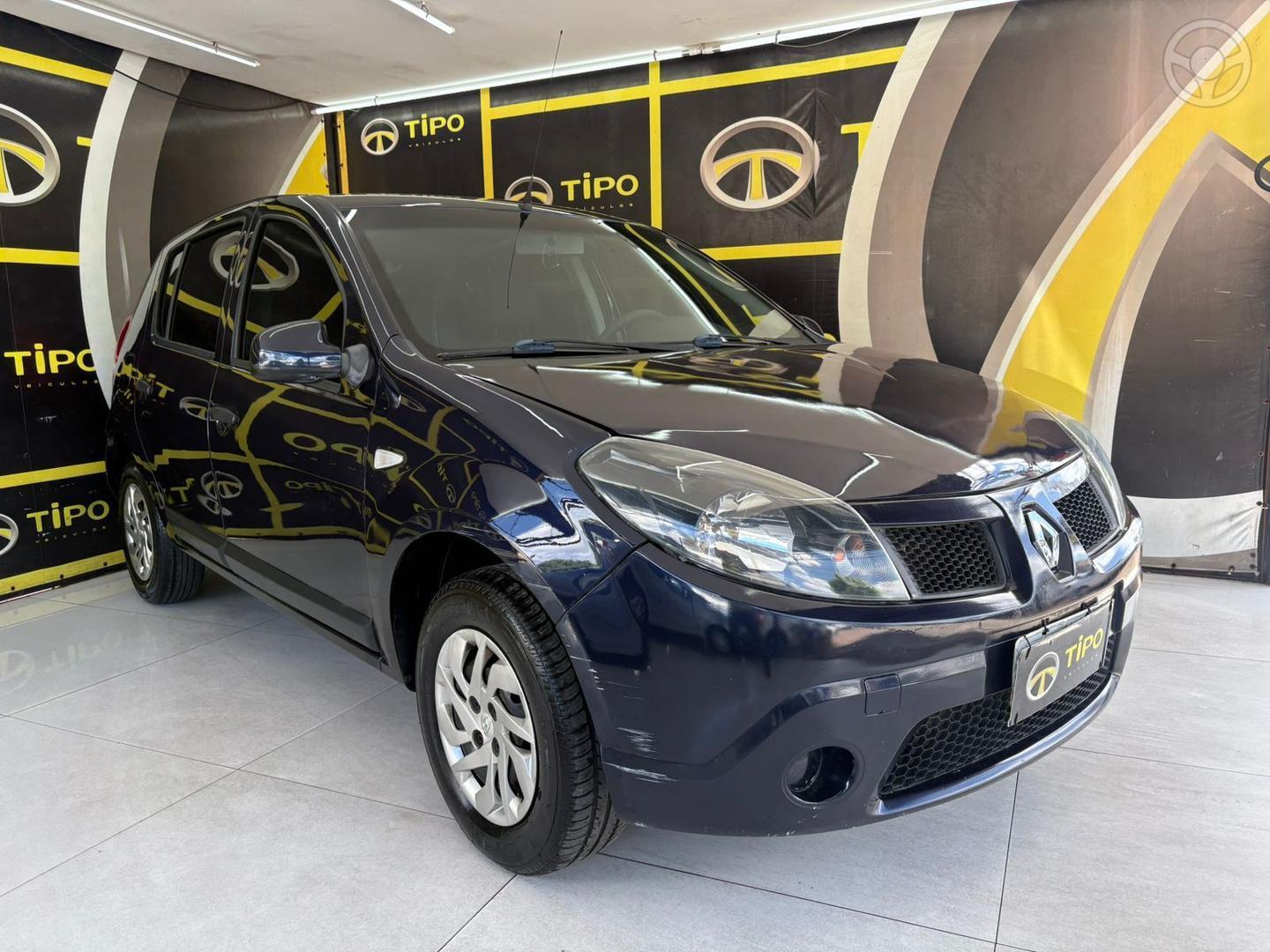 SANDERO - 2012 - PORTO ALEGRE