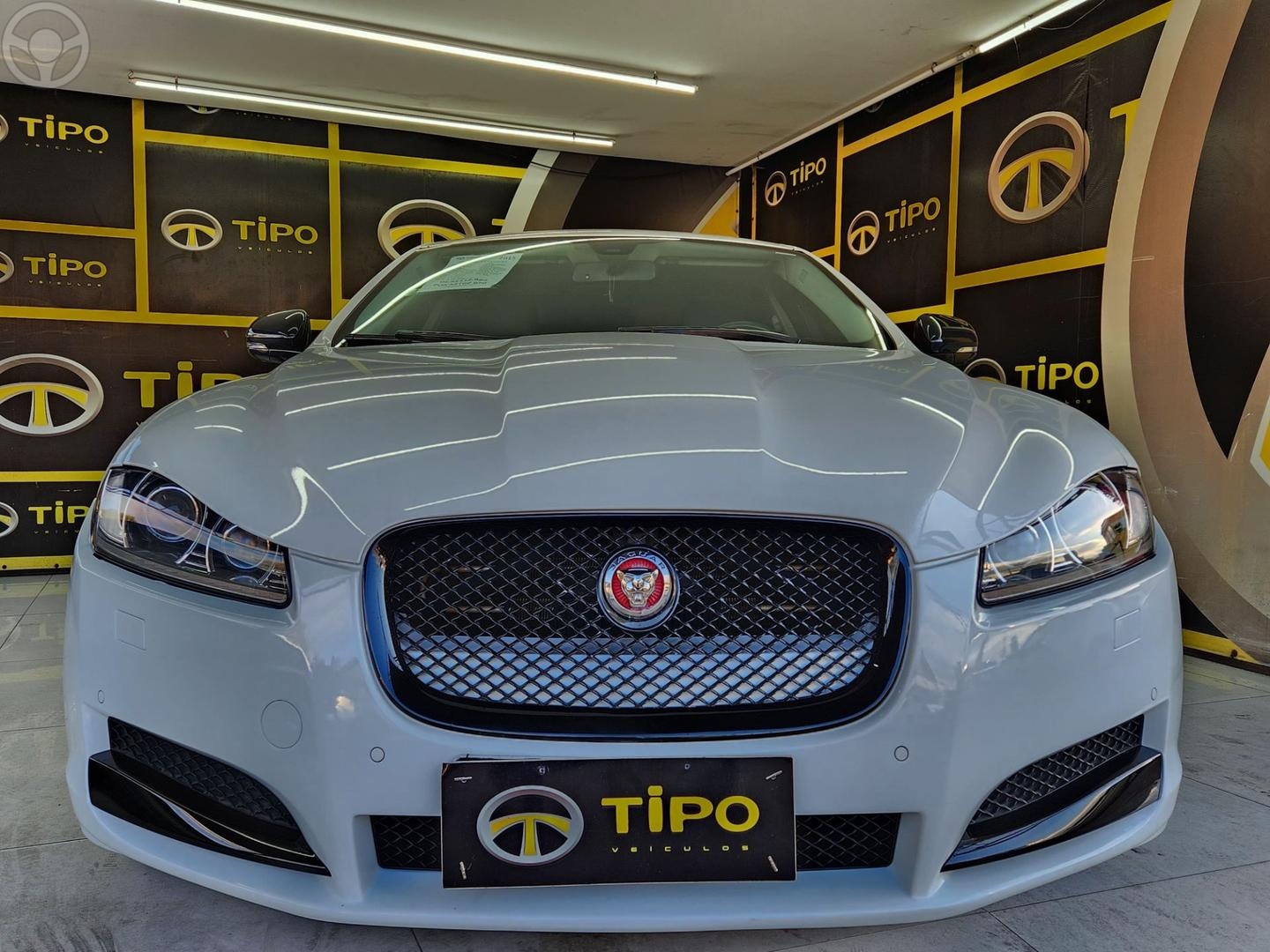 XF 2.0 LUXURY TURBOCHARGED 4P AUTOMATICO - 2015 - PORTO ALEGRE