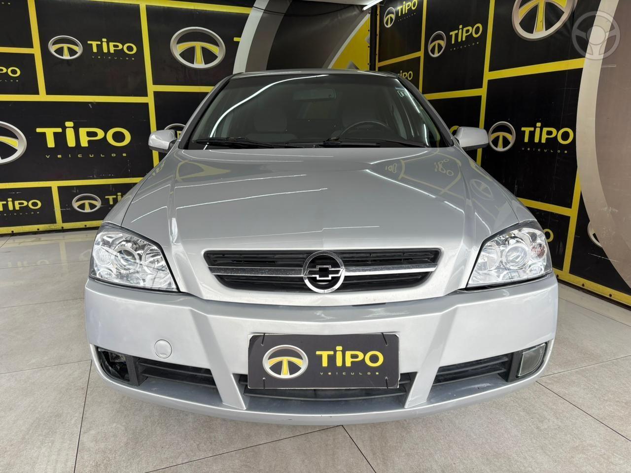 ASTRA 2.0 MPFI CD 8V 4P AUTOMATICO - 2004 - PORTO ALEGRE