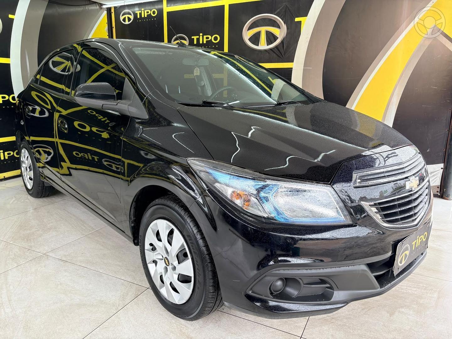 ONIX 1.4 MPFI LT 8V FLEX 4P MANUAL - 2015 - PORTO ALEGRE
