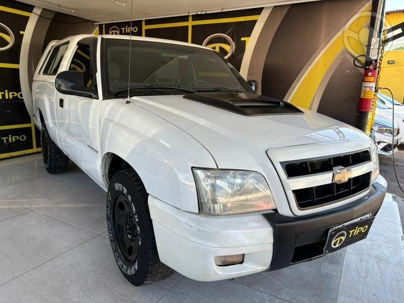S10 2.4 MPFI ADVANTAGE 4X2 CS 8V FLEX 2P MANUAL - 2009 - PORTO ALEGRE