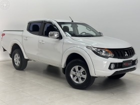 l200 triton 2.4 16v turbo diesel sport gls cd 4p 4x4 manual 2021 santa cruz do sul